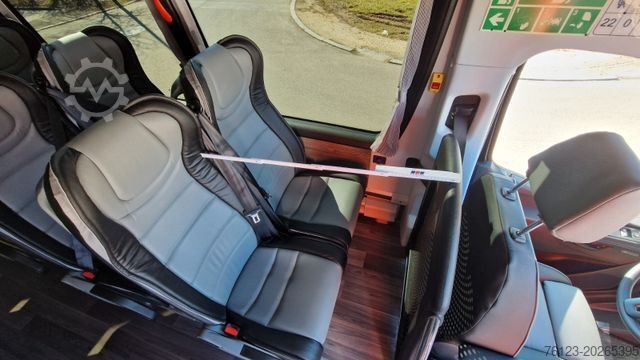 รถมินิบัส MERCEDES-BENZ 519 Sunset S 4 Ferqui Chasis 907 Vorlauffahrzeug