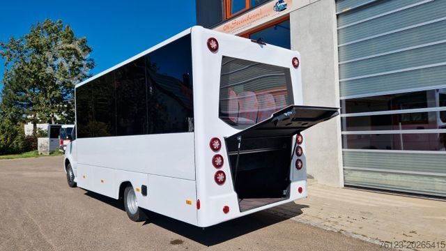 รถมินิบัส MERCEDES-BENZ 30 Sitzer Schulbus Transferbus 519 Stock