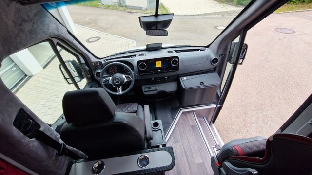 รถมินิบัส MERCEDES-BENZ 519 und 517 Glasdach XXL  20 Sitze Stock