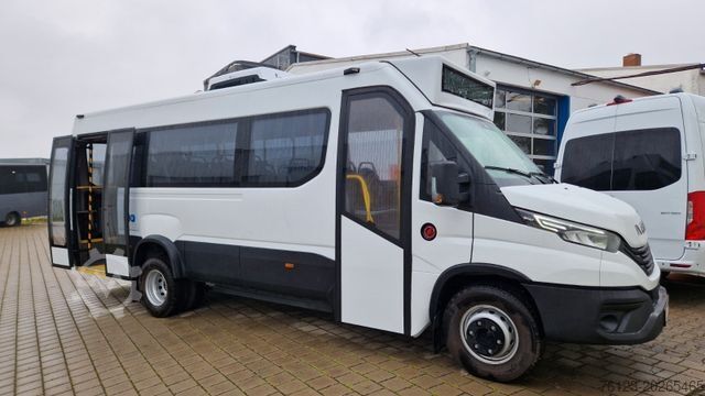 รถโดยสารประจำทางในเมือง IVECO Daily Heckniederflur Elektro City Stock
