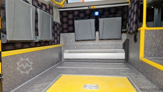 รถโดยสารประจำทางในเมือง IVECO Daily Heckniederflur Elektro City Stock
