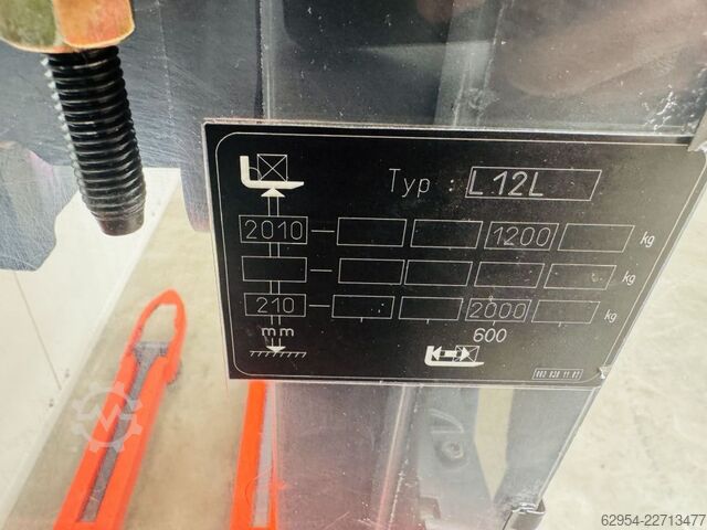 High Lift stacker Linde L 12 L Initialhub Batterie Bj.21