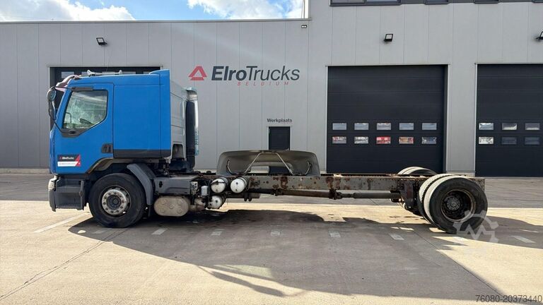 Podvozok s kabínou Renault Premium 320 (BOITE MANUELLE / MANUAL GEARBOX)