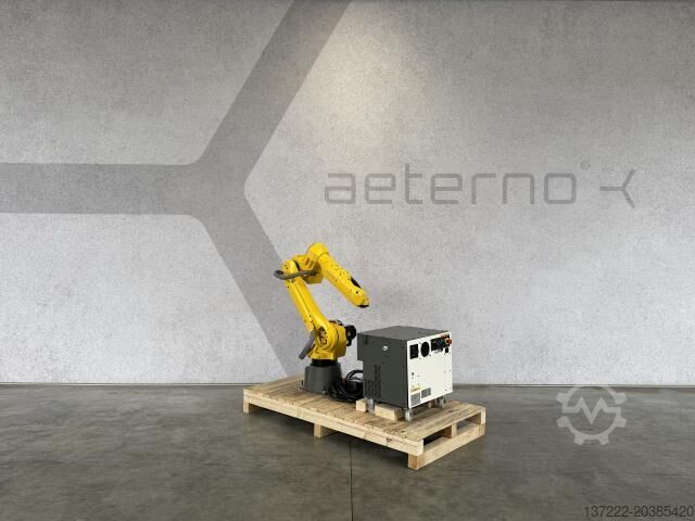 Obnovljen industrijski robot — 1-letna garancija FANUC M-20iA