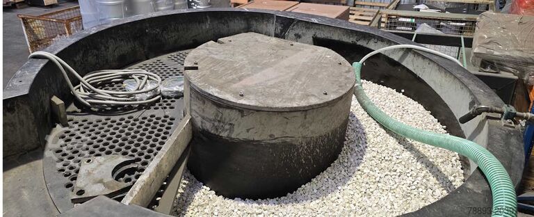 מערכת שחיקה רוטטת Rösler R 620 EC