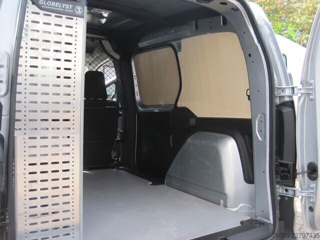 Van panel dengan peralatan bengkel Sortimo. Renault Kangoo Rapid dCi 95 Extra Sortimo Werkst