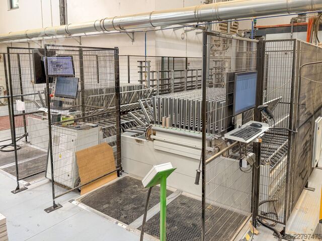 آلة الحفر العمودية CNC BIESSE BREMA VEKTOR 15