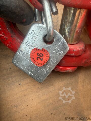 Corrente de suspensão 20mm 4m McBULL 12,5t / 17t gancho Łańcuch zawiesiowy 20mm 4m McBULL 12,5t / 17t hak Łańcuch zawiesiowy 20mm 4m McBULL 12,5t / 17t hak