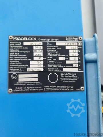 Semirremolque caja Rohr Kühlkoffer mit Elektro Kühler und LBW