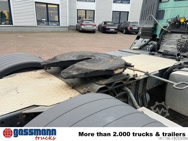 Standard SZM Iveco Stralis AD440X42T/P 4x2, Ex- Army
