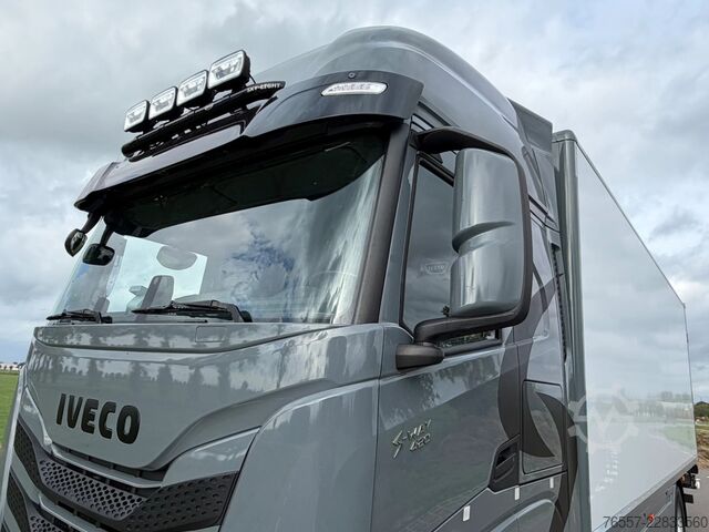  Iveco S-WAY