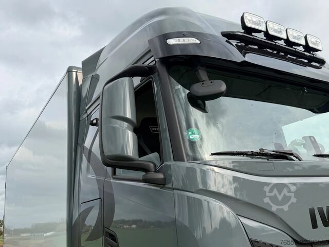  Iveco S-WAY