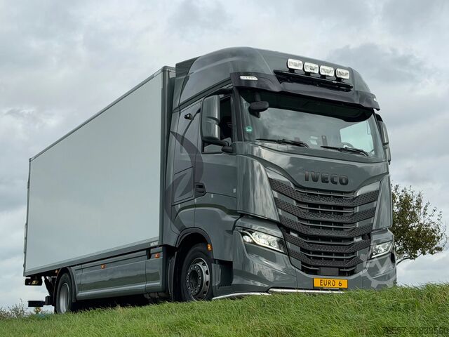  Iveco S-WAY