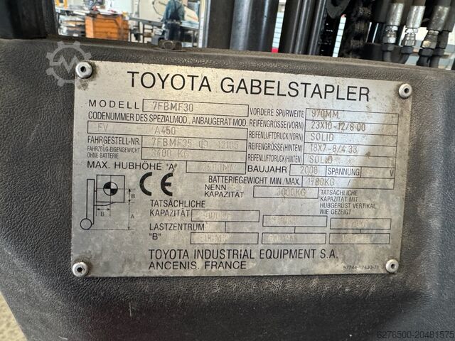 Gabelstapler Toyota 7FBMF30