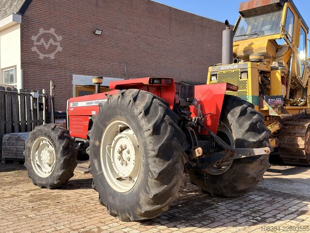 Traktor Massey Ferguson 390 4WD Tractor