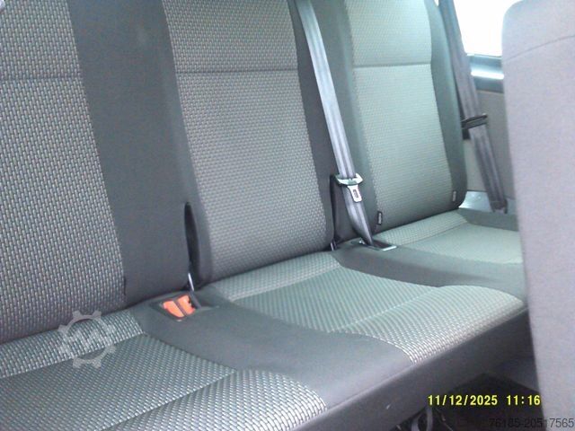 Minibus VOLKSWAGEN T6.1 9-Sitzer-Stoff 1. Hand Navi / Klima