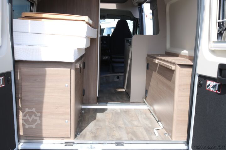 Kemperis Carado Camper Van CV600 AT8G+TV+Combi4D+Doppel RFK