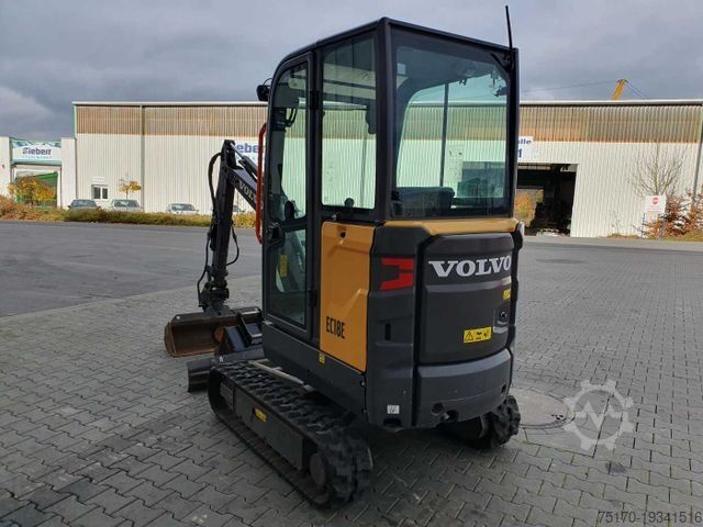 Mini bager VOLVO EC18E / nur 415h! / MS01 / 2021 / inkl 2x Löffel