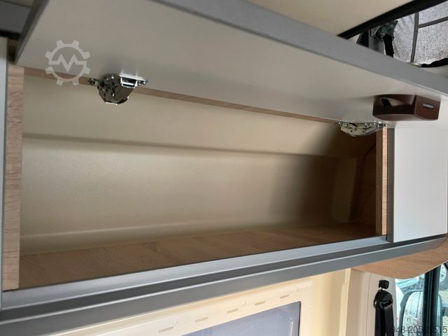 Campervan CLEVER Celebration | Aufstelldach | Markise, AHK + TV