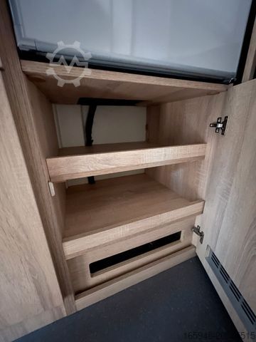 Campervan CLEVER Celebration | Aufstelldach | Markise, AHK + TV