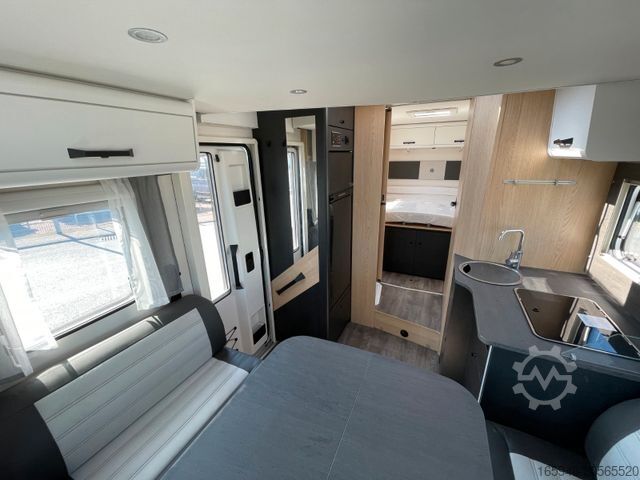 Semi-integrated camper SUNLIGHT T 69 LC *Queensbett ** 9 Gang Automatik**