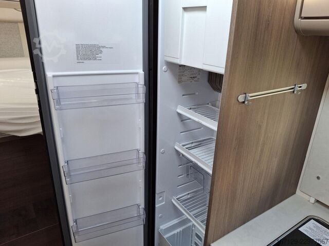 แคมเปอร์กึ่งบูรณาการ CARADO T 328 pro+, Automatik, Multimedia