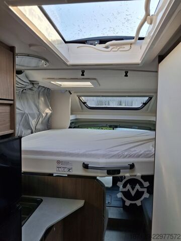 แคมเปอร์กึ่งบูรณาการ CARADO T 338s
