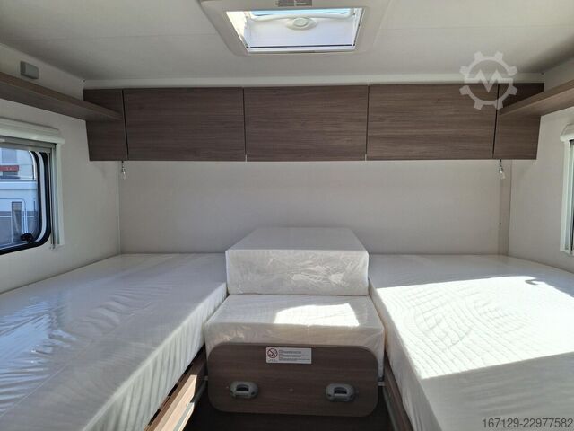 แคมเปอร์กึ่งบูรณาการ CARADO T 338S