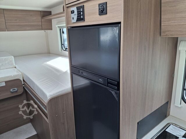 Teilintegriertes Wohnmobil CARADO T 338S