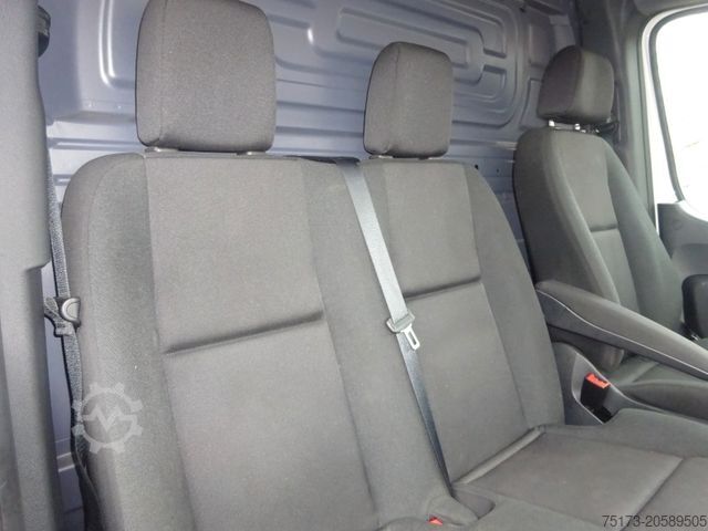Kastenwagen hoch MERCEDES-BENZ Sprinter III Kasten RWD 317 CDI MBUX Navi 360°-K