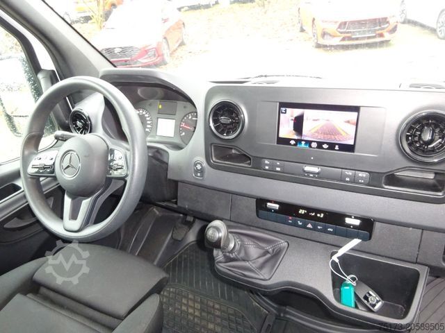 Kastenwagen hoch MERCEDES-BENZ Sprinter III Kasten RWD 317 CDI MBUX Navi 360°-K