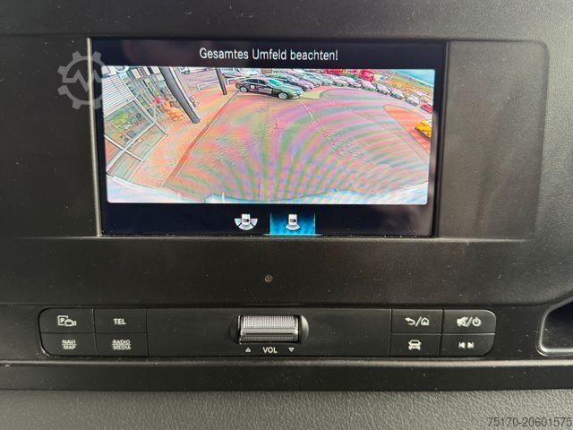 Box van MERCEDES-BENZ Sprinter 317 CDI Koffer LBW Klima Kamera MBUX