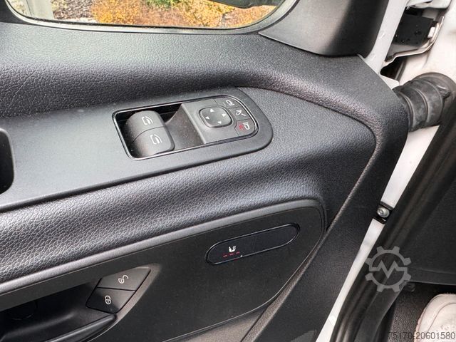 High top van MERCEDES-BENZ Sprinter 315 CDI 4325 Navi Klima 360 AHK