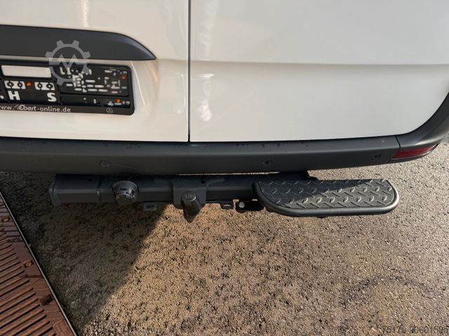 High top van MERCEDES-BENZ Sprinter 315 CDI 4325 Navi Klima 360 AHK