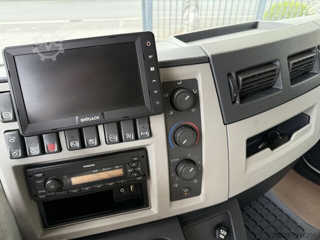 Jäähdytysrekka Volvo FL250.18 Carrier Supra 850Mt