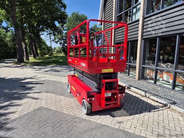 Scherenarbeitsbühne MAGNI ES1012AC