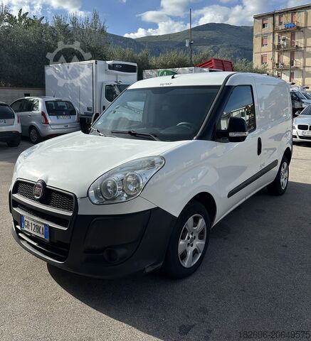 Van FIAT Doblo