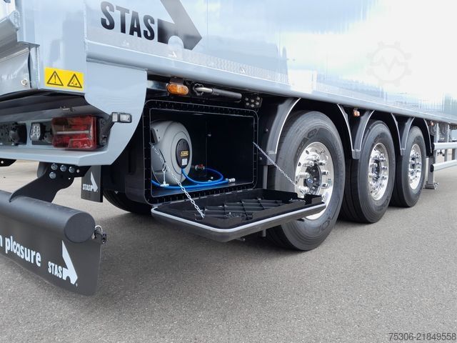Semirreboque com piso móvel STAS farmSTAR 60,4 cbm