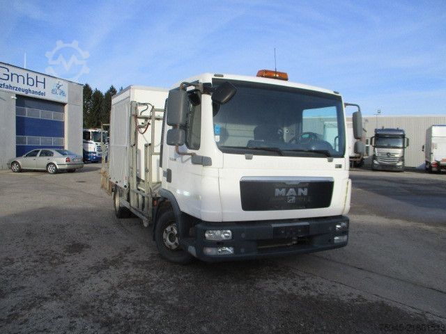 Truk tangki vakum MAN TGL 8.180 Fäkalienwagen, WC, TOI TOI