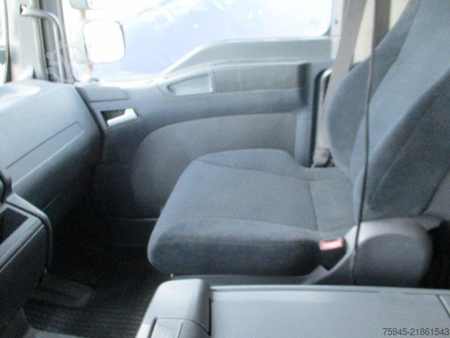 Truk tangki vakum MAN TGL 8.180 Fäkalienwagen, WC, TOI TOI