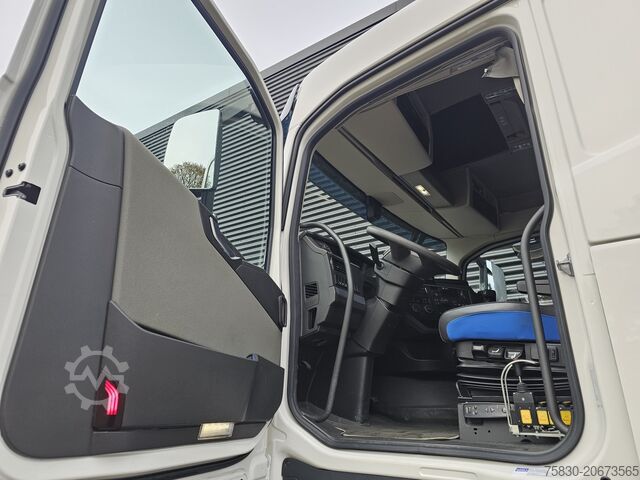 Haakarmsysteem Volvo FH 460 6x4 / HAAKARM / HOOKLIFT / 31 dkm!