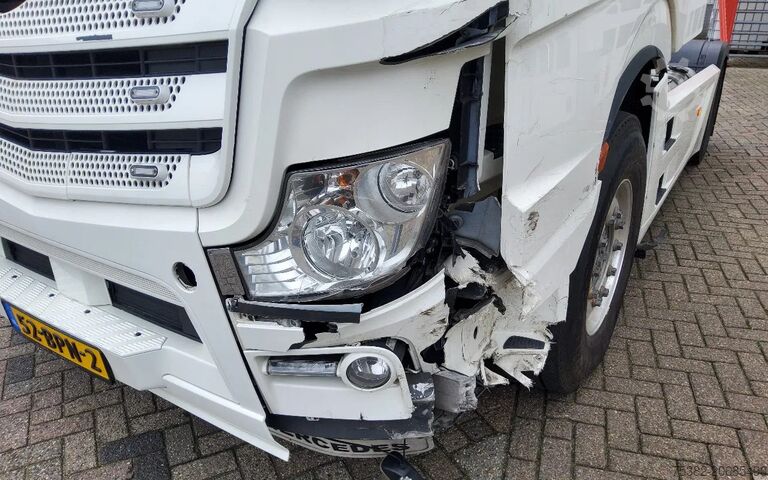 Mercedes-Benz Actros 1945 4x2 MEGASPACE - 13 LITER - TYPE 963...