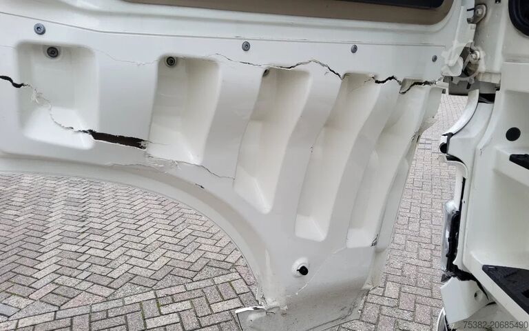 Mercedes-Benz Actros 1945 4x2 MEGASPACE - 13 LITER - TYPE 963...