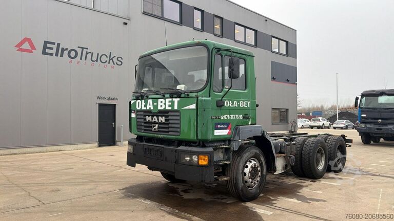 Chasis con cabina MAN 26.364 (STEEL SUSP. / LAMES / BIG AXLE / MANUAL...