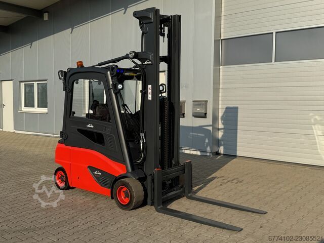 รถยกไฟฟ้า 4 ล้อ Linde E20PL-386-02 + Ladegerät 3775 --EK