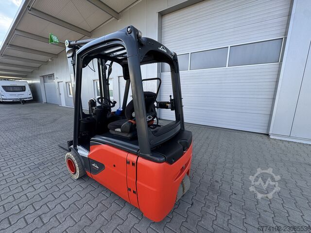 Elektrický trojkolesový vozík Linde E20L + Ladegerät NEU 48120--EK