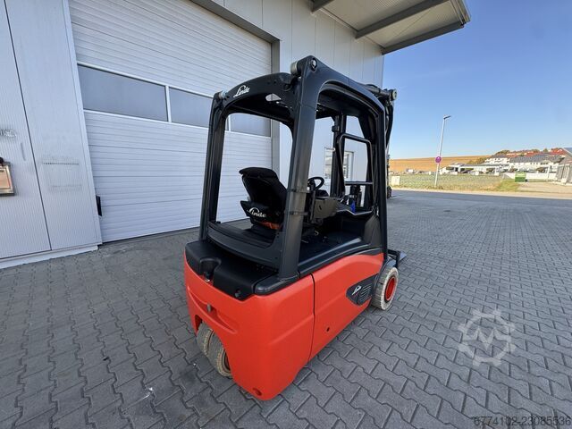 Elektrický trojkolesový vozík Linde E20L + Ladegerät NEU 48120--EK