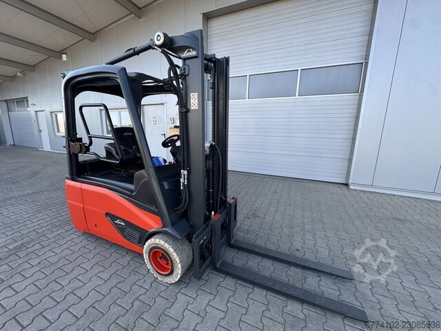Elektrický trojkolesový vozík Linde E20L + Ladegerät NEU 48120--EK