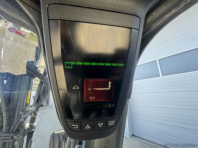 Elektrický trojkolesový vozík Linde E18  + Ladegerät NEU 4850--EK