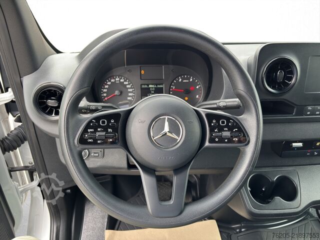 Xe van thùng kín Mercedes-Benz Sprinter 317 CDI Kasten  LED,Schwingsitz,Kamera